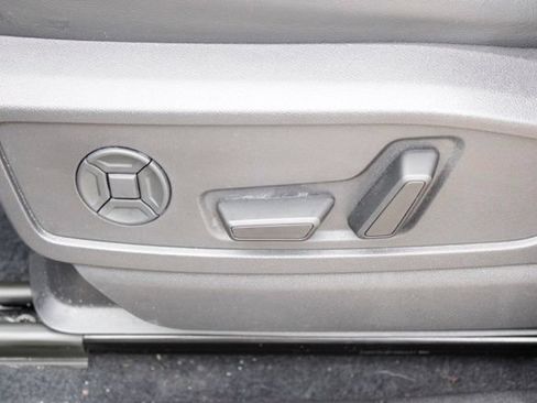 Used 2025 Audi Q5 Premium w/ Convenience Package AWD/4WD image 15