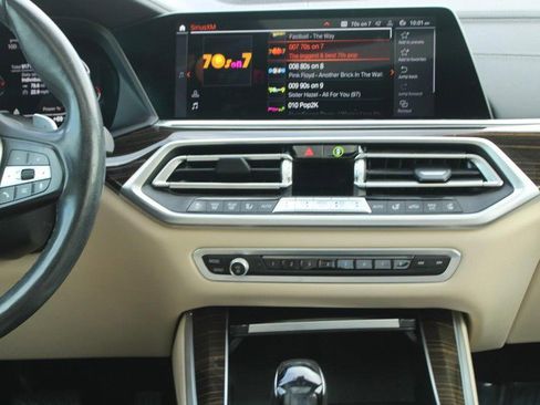 Used 2021 BMW X5 xDrive40i w/ Luxury Seating Package 2 image 15