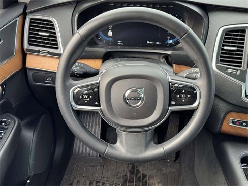 Certified 2023 Volvo XC90 B6 Core w/ Protection Package Premier image 12