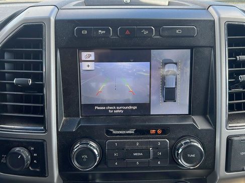 Used 2019 Ford F350 Lariat w/ Lariat Ultimate Package AWD/4WD image 19