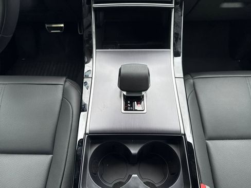 New 2026 Land Rover Range Rover Velar Dynamic SE image 24