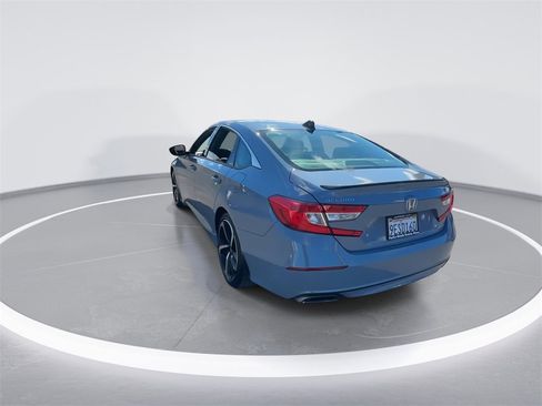 Used 2022 Honda Accord Sport image 11