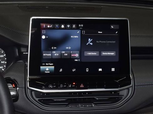 New 2026 Jeep Compass Latitude image 13