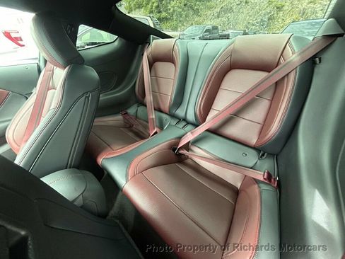 Used 2025 Ford Mustang GT Premium RWD image 17