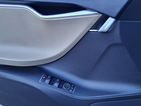 Used 2015 Tesla Model S P85D image 13