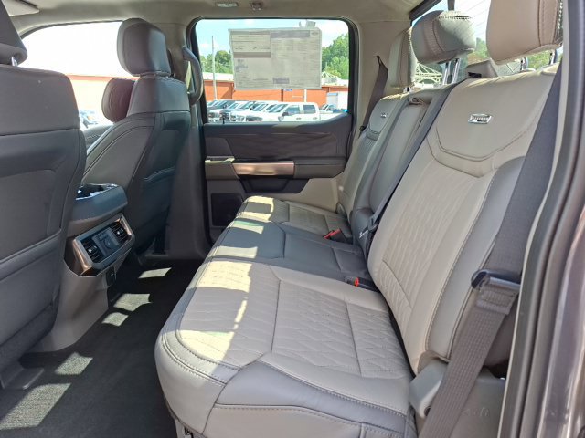New 2027 Ford F250 Platinum w/ Platinum Plus Package AWD/4WD image 30