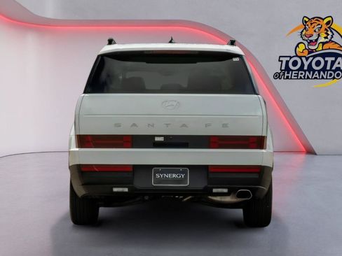 Used 2026 Hyundai Santa Fe SEL FWD image 7