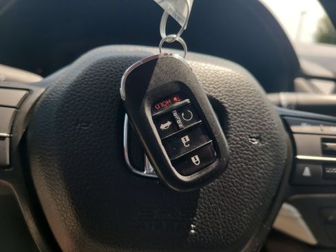 Certified 2025 Honda Accord SE image 30
