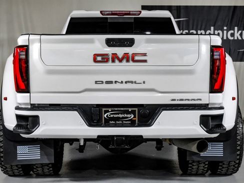 Used 2024 GMC Sierra 3500 Denali w/ Denali Reserve Package AWD/4WD image 10