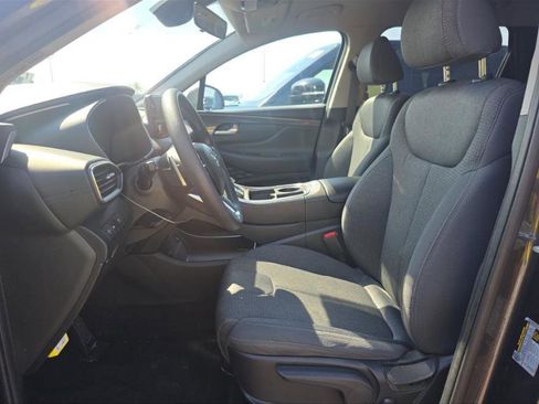 Used 2023 Hyundai Santa Fe SE FWD image 7