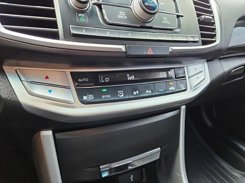 Used 2014 Honda Accord Sport image 23