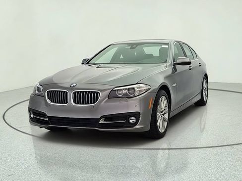 Used 2016 BMW 535i xDrive Sedan AWD/4WD image 2