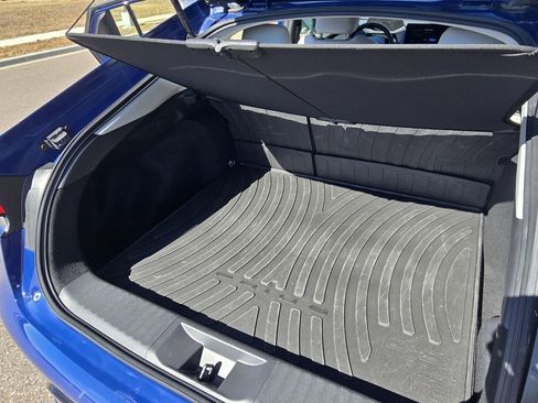 Used 2024 Toyota Prius XLE image 30