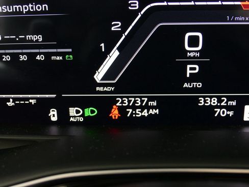 Used 2024 Audi RS Q8 w/ Black Optic Package AWD/4WD image 15