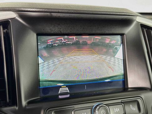 Used 2021 GMC Terrain SLE FWD image 15