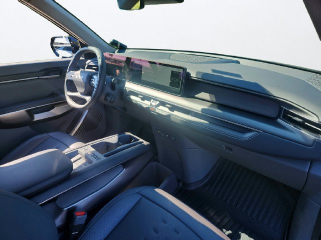 Certified 2026 Kia EV9 Wind AWD/4WD image 24