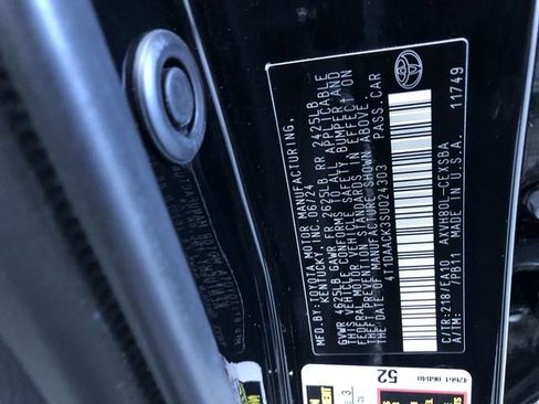 Certified 2025 Toyota Camry SE image 33