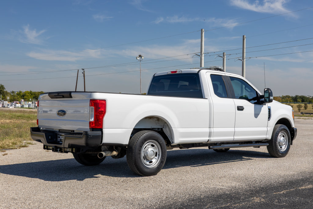 Used 2017 Ford F250 XL w/ Power Equipment Group RWD image 7