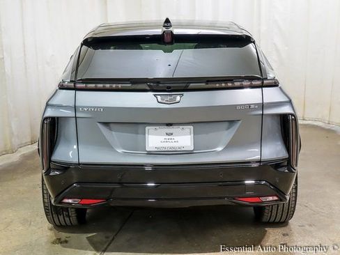 New 2026 Cadillac Lyriq Signature Sport image 4