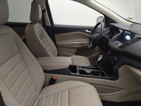 Used 2019 Ford Escape SEL AWD/4WD image 21
