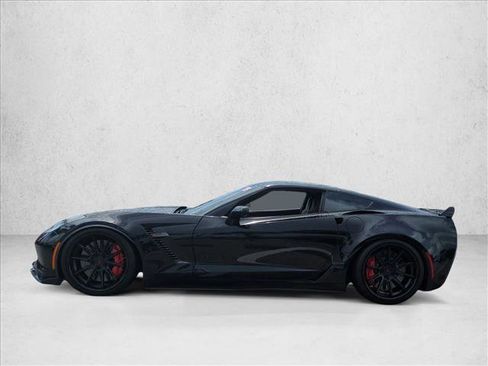 Used 2015 Chevrolet Corvette Z06 w/ 3LZ Preferred Equipment Group RWD image 9