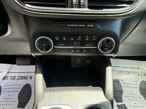 Used 2023 Ford Escape Active AWD/4WD image 19