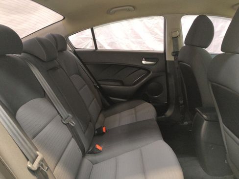 Used 2017 Kia Forte LX w/ LX Popular Package image 19