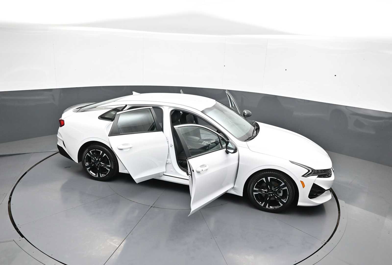 Used 2024 Kia K5 GT-Line FWD image 43