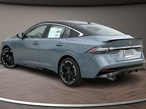 New 2026 Nissan Sentra SR w/ SR Premium Package image 3