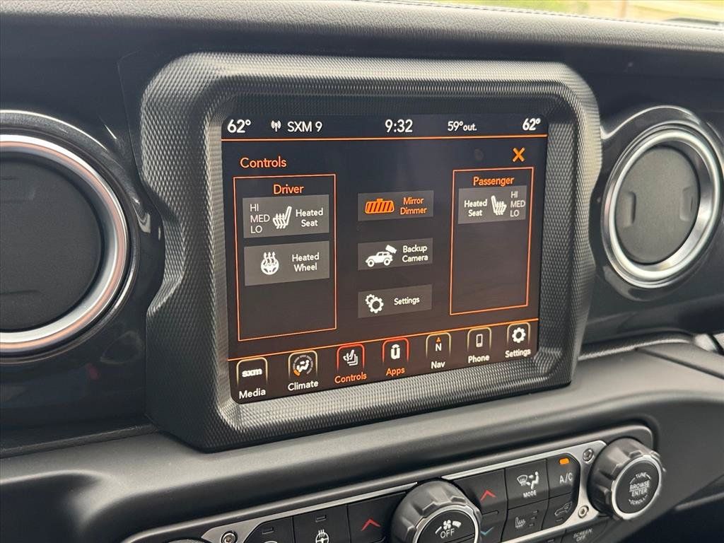 Used 2023 Jeep Wrangler Unlimited Sahara AWD/4WD image 23