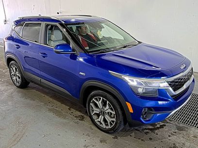 Used 2022 Kia Seltos EX