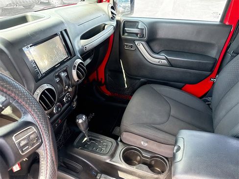 Used 2017 Jeep Wrangler Sport w/ Quick Order Package 24S image 25