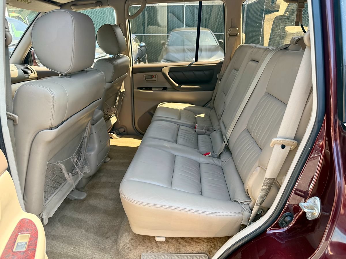 Used 2001 Toyota Land Cruiser w/ Convenience Pkg AWD/4WD image 15