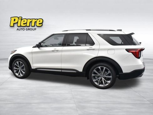 Used 2025 Ford Explorer Platinum w/ Ultimate Package RWD image 2