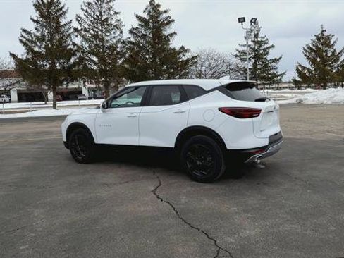 Used 2023 Chevrolet Blazer LT image 6