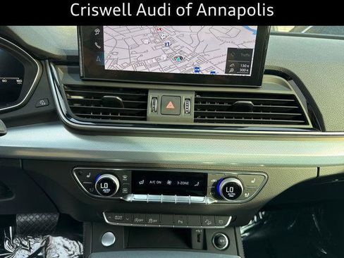 Certified 2025 Audi Q5 2.0T Premium Plus w/ Premium Plus Package AWD/4WD image 20