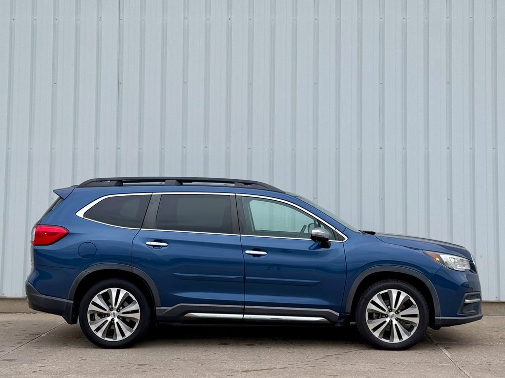Used 2019 Subaru Ascent Touring AWD/4WD image 7