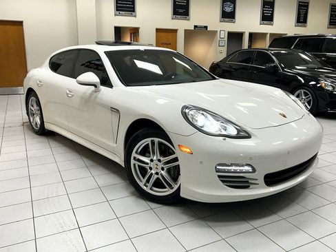 Used 2012 Porsche Panamera 4 image 66