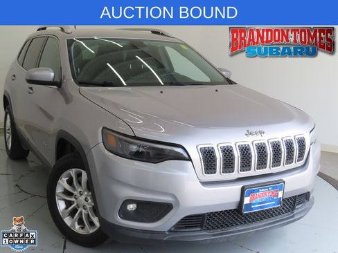 Used 2019 Jeep Cherokee Latitude w/ Popular Appearance Group FWD image 1