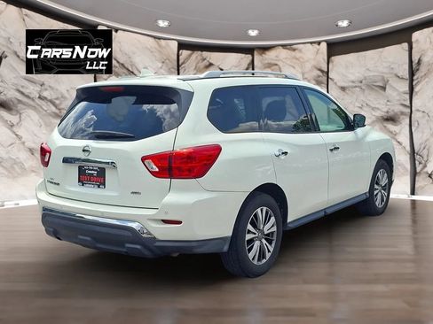 Used 2019 Nissan Pathfinder S AWD/4WD image 6
