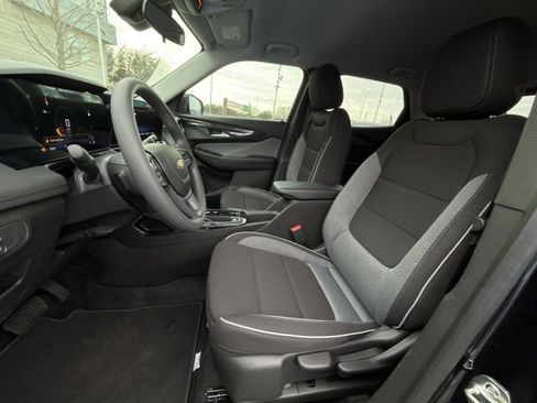 New 2026 Chevrolet TrailBlazer LT w/ Driver Confidence Package image 18