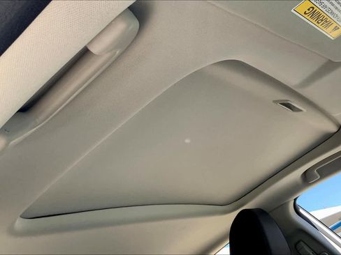 Used 2019 Honda Insight Touring image 13