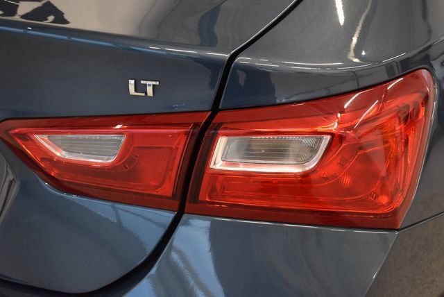 Used 2024 Chevrolet Malibu LT FWD image 12