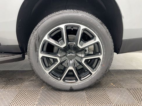 New 2026 Chevrolet Suburban RST w/ Sun And Tow Package image 12
