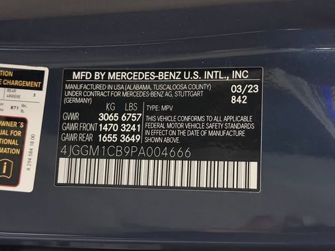 Used 2023 Mercedes-Benz EQE 350+ 4MATIC SUV w/ Exclusive Trim Package image 29