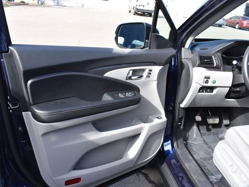 Certified 2023 Honda Ridgeline RTL image 26