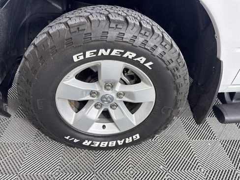 Used 2022 RAM 1500 Classic SLT w/ Electronics Convenience Group image 7