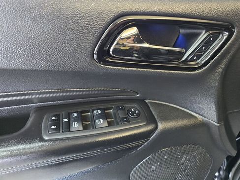 Used 2022 Dodge Durango GT image 31