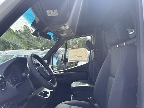 New 2026 Mercedes-Benz Sprinter 2500 image 37
