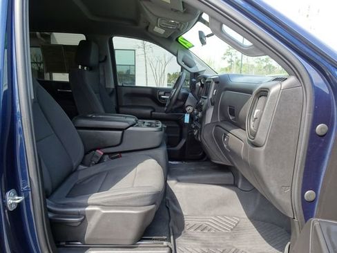 Used 2021 Chevrolet Silverado 1500 Custom Trail Boss w/ LPO, Dark Essentials Package image 16